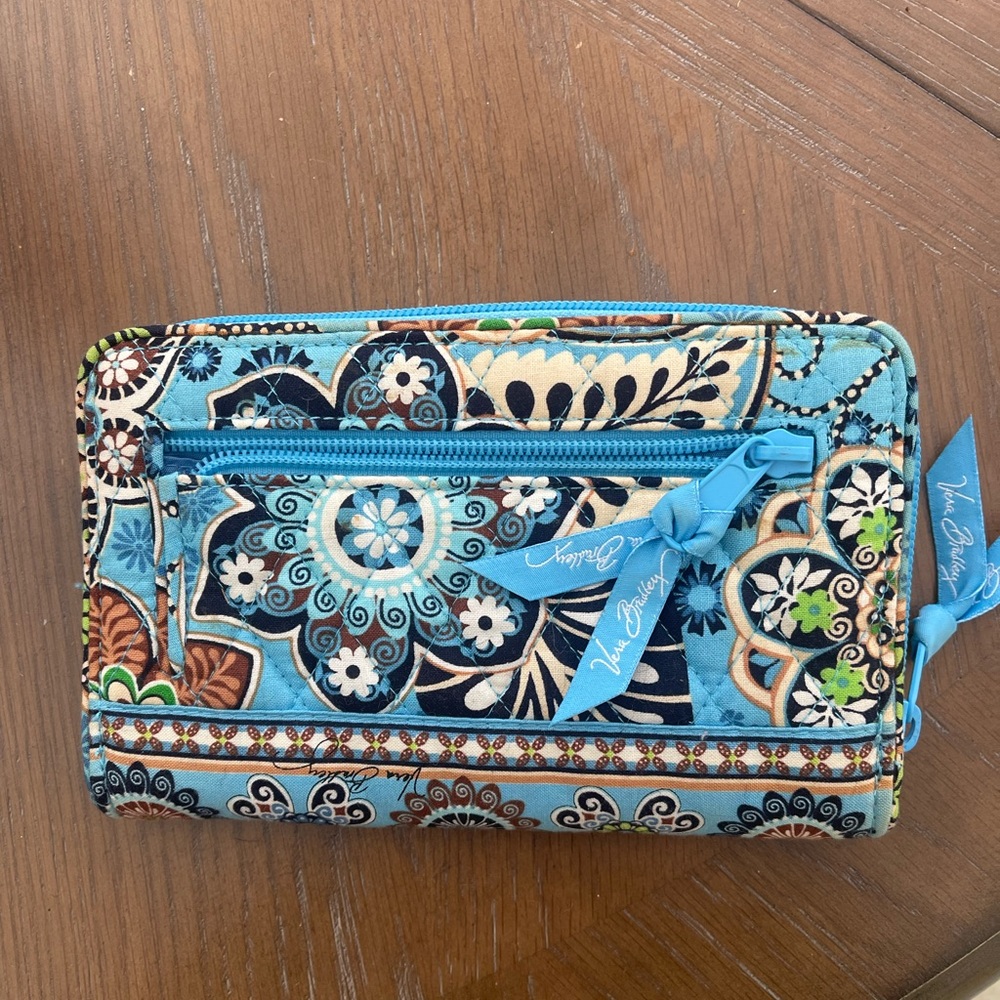 Wallet - Picture 3 of 4